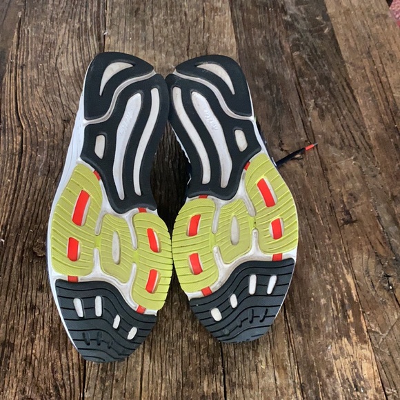 New Balance Fresh Foam Beacon - Picture 7 of 8